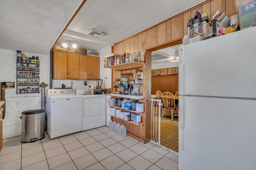 More Photos Of 387 Route 9, Eagleswood Township General Retail For Sale