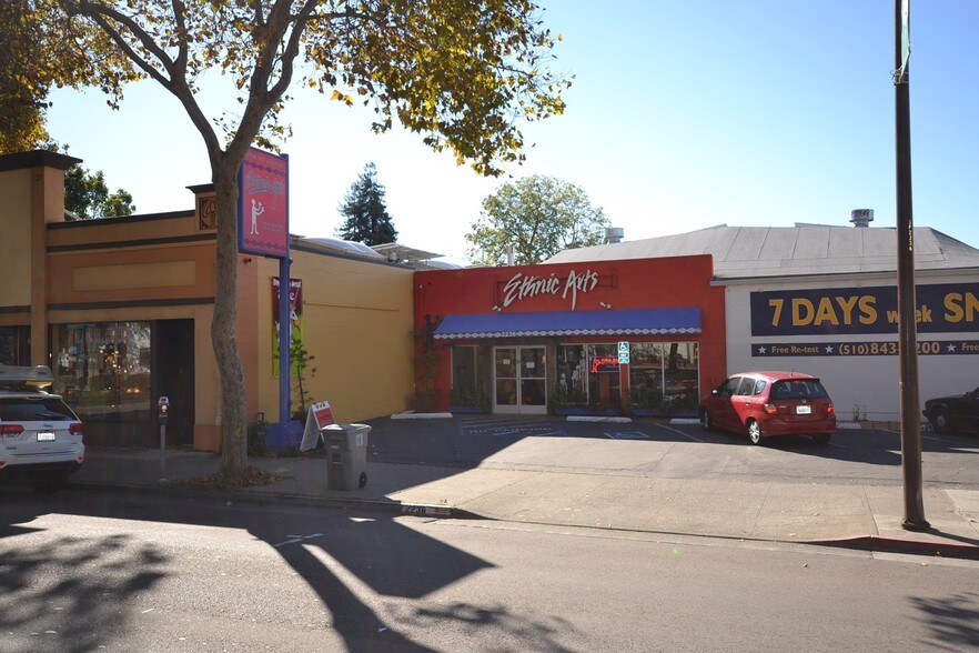 Primary Photo Of 2234-2236 San Pablo Ave, Berkeley Freestanding For Lease