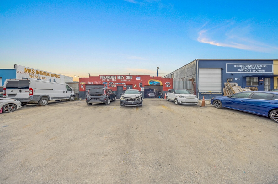 More Photos Of 1040 E 29th St, Hialeah Warehouse For Sale