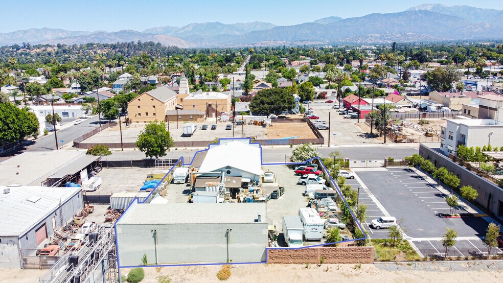 More Photos Of 450 W Commercial St, Pomona Manufacturing For Sale