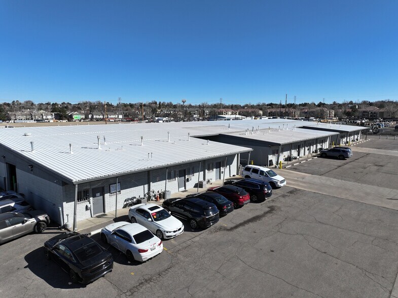 More Photos Of 2045 S Valentia St, Denver Manufacturing For Lease