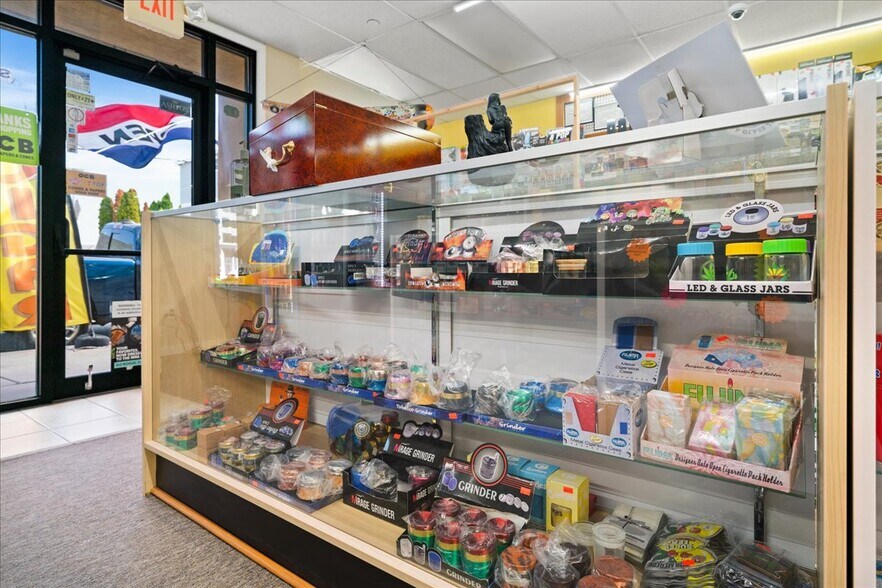 More Photos Of 600-622 New Jersey Ave, Wildwood General Retail For Sale