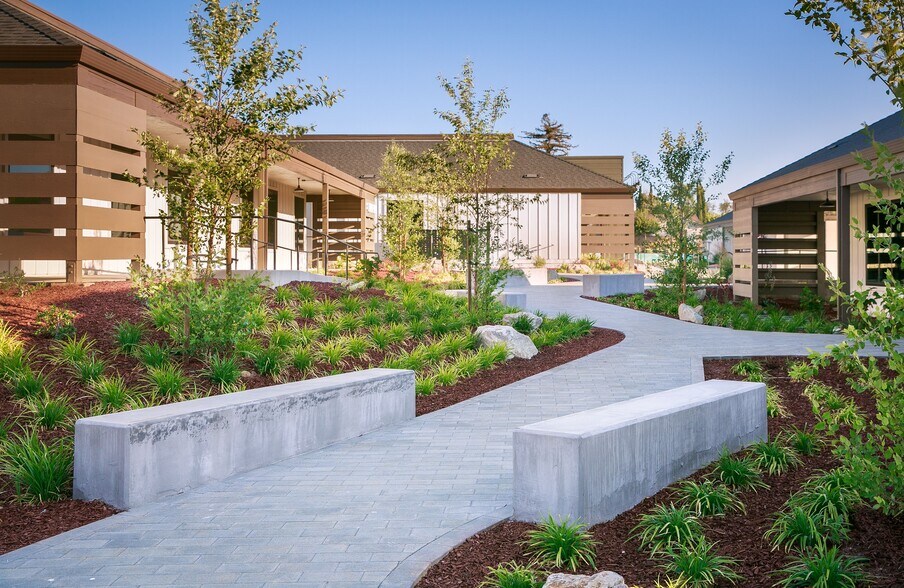 More Photos Of 1424-1444 Concannon Blvd, Livermore Medical For Sale