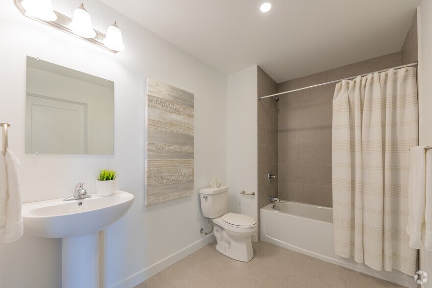 More Photos Of 1442 Highland Rd W, Kitchener Apartments For Lease