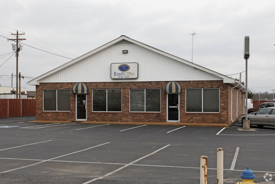 More Photos Of 105 Bay Ct, Lebanon Freestanding For Sale