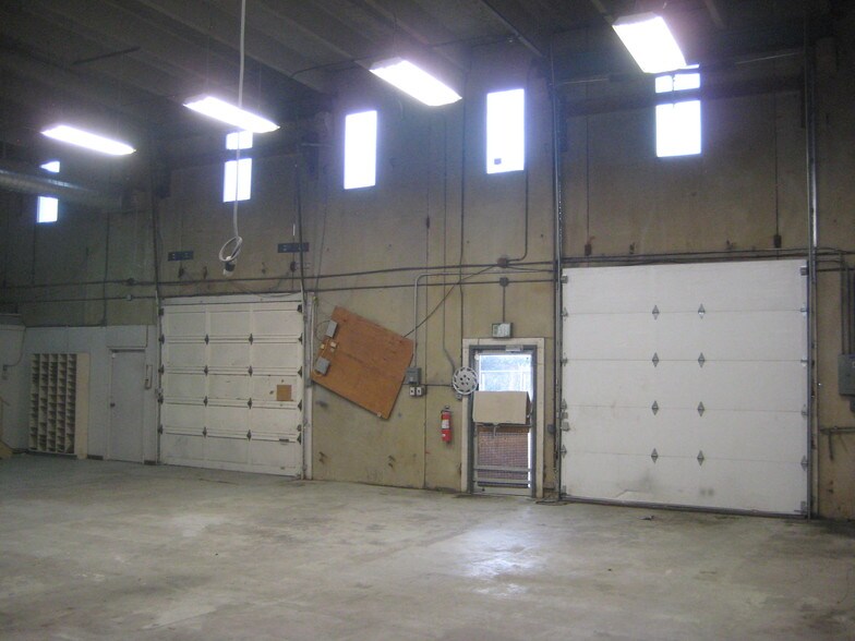 More Photos Of 1241 S Lipan St, Denver Warehouse For Sale