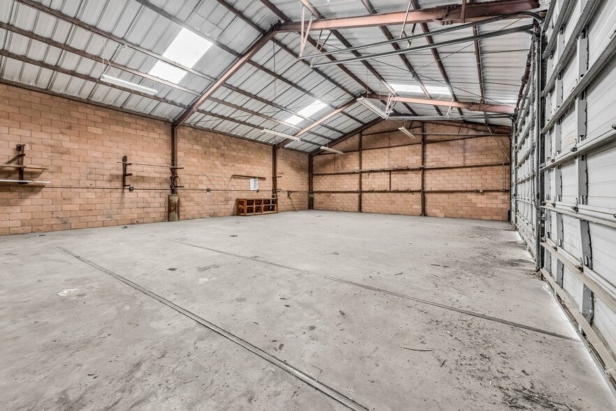 More Photos Of 42725 2nd St E, Lancaster Manufacturing For Sale