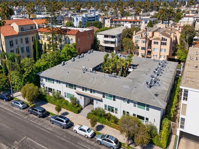 More Photos Of 1015 3rd St, Santa Monica Apartments For Sale