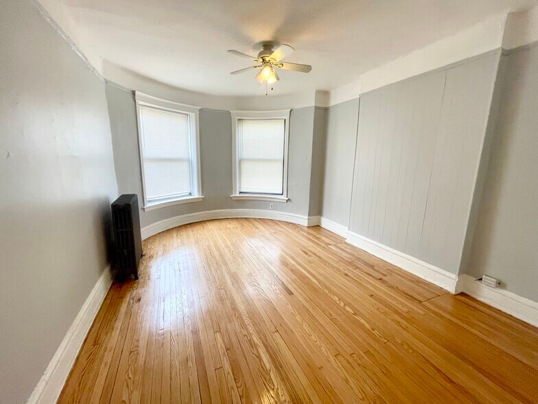 More Photos Of 4317 S Michigan Ave, Chicago Apartments For Sale