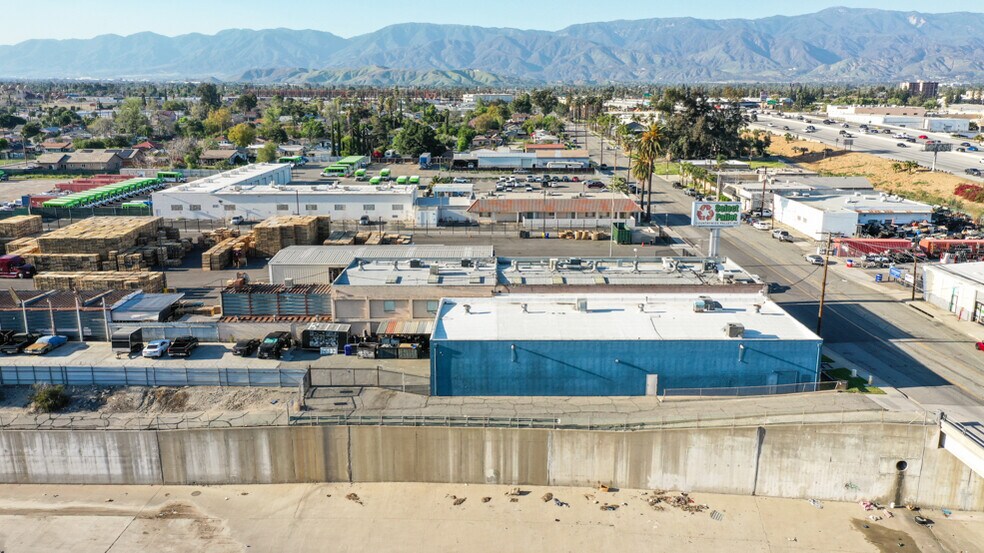 More Photos Of 280 S I St, San Bernardino Warehouse For Sale