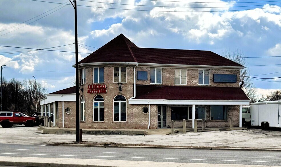 More Photos Of 6000 N Lincoln Ave, Chicago Land For Lease