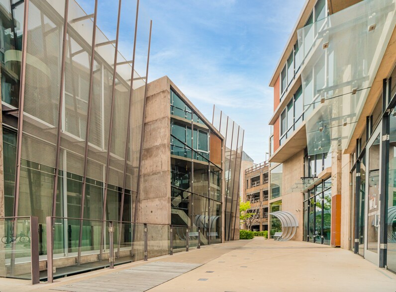 More Photos Of 116 University Ave, Palo Alto Office For Sale