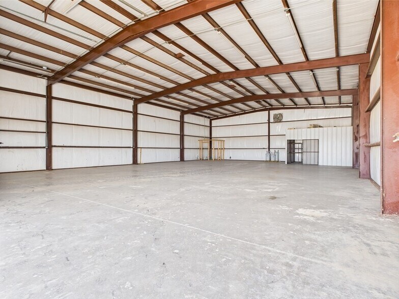 More Photos Of TBD County Road 160, Barstow Warehouse For Sale