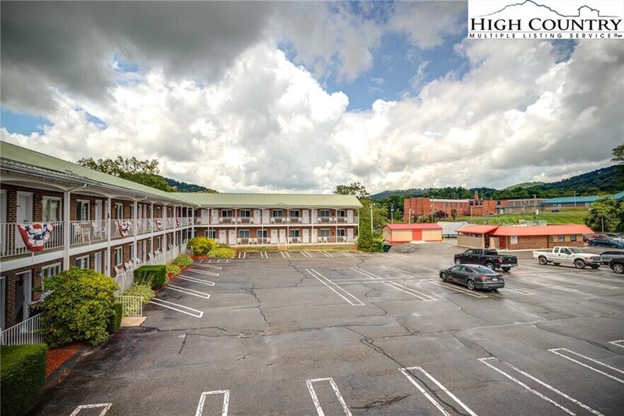 More Photos Of 341 N Main St, Sparta Hospitality For Sale