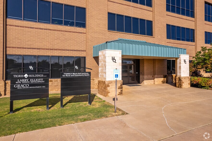 More Photos Of 5307 W Loop 289, Lubbock Medical For Lease