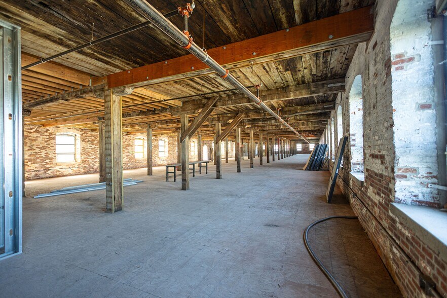 More Photos Of 2155 E Castor Ave, Philadelphia Manufacturing For Lease