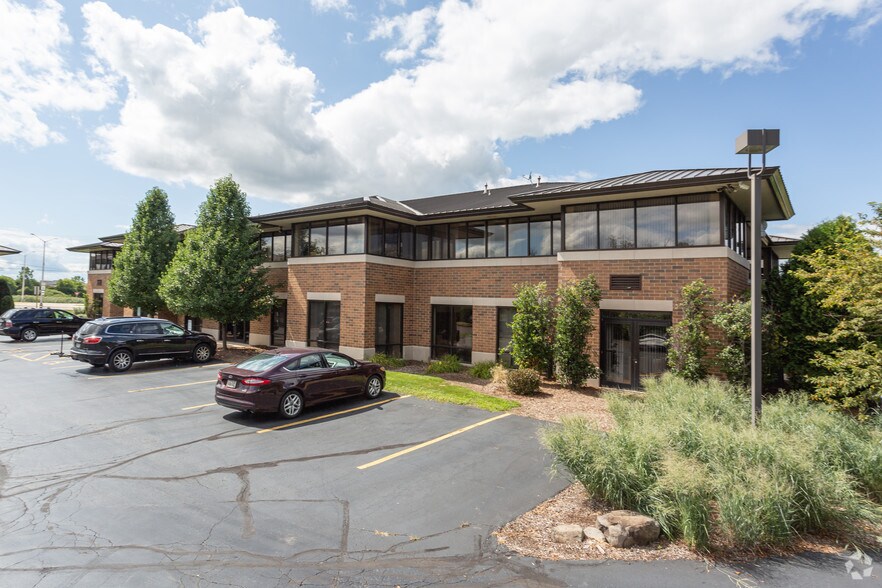 More Photos Of , Pewaukee Office For Sale