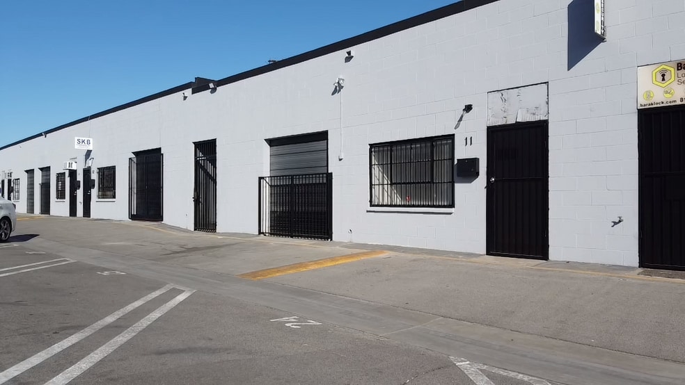 More Photos Of 7361 Ethel Ave, North Hollywood Service For Lease