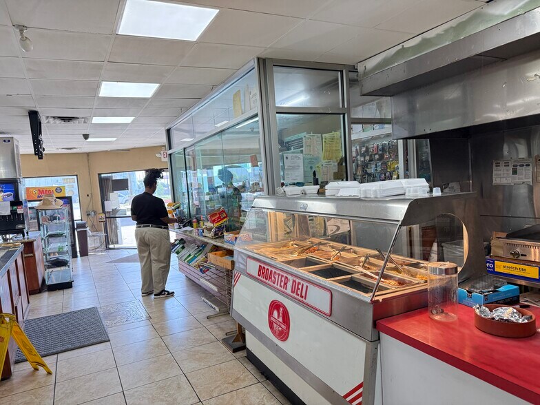 More Photos Of 8899 North Loop E, Houston Service Station For Sale