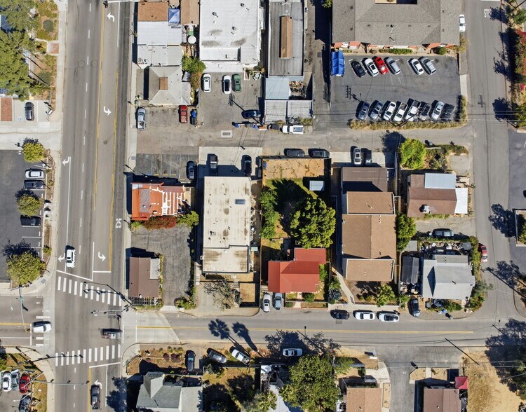 More Photos Of 329 N Pico Ave, Fallbrook Apartments For Sale