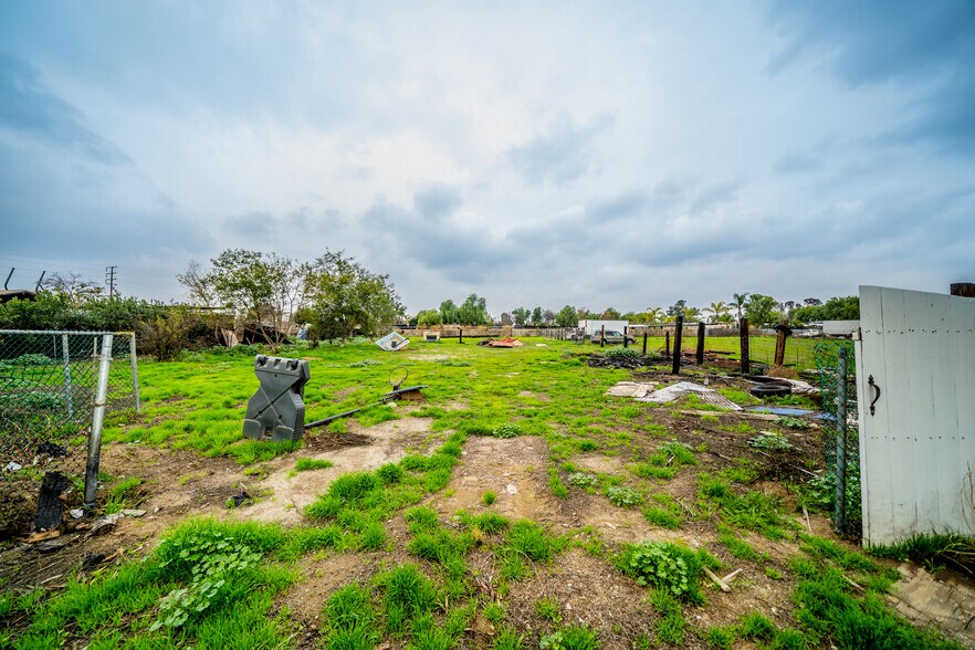 More Photos Of 19340 Jurupa Ave, Bloomington Land For Sale