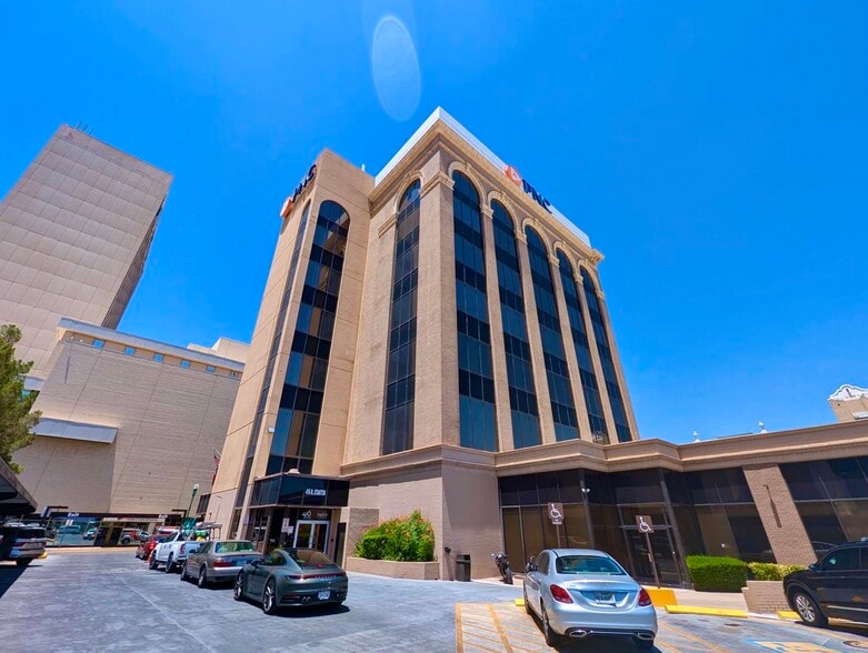 More Photos Of 416 N Stanton St, El Paso Office For Lease