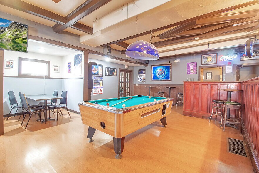 More Photos Of 16 Ellicott Pl, Depew Restaurant For Sale