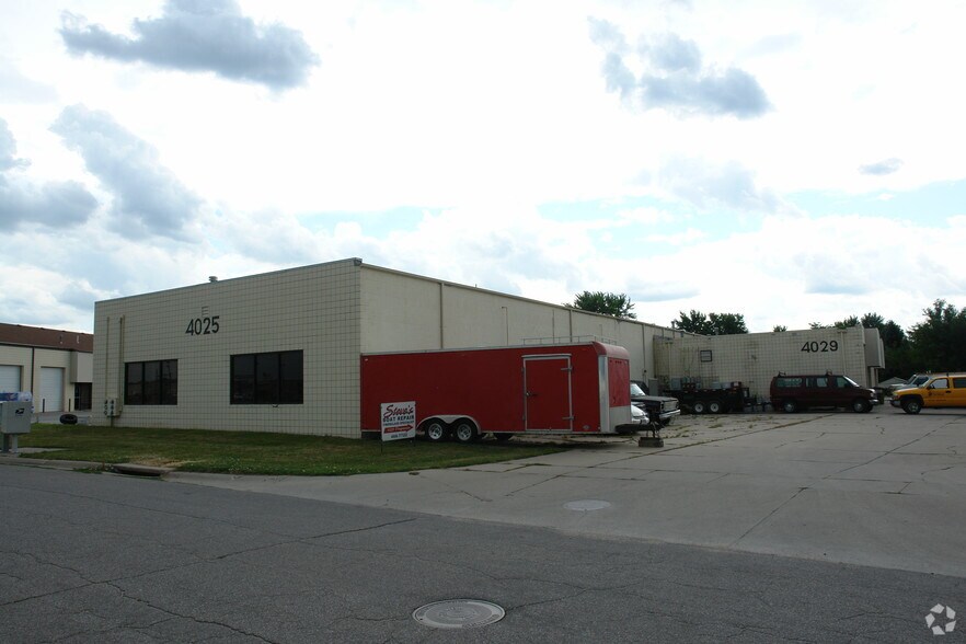 More Photos Of 4029 Progressive Ave, Lincoln Light Distribution For Lease