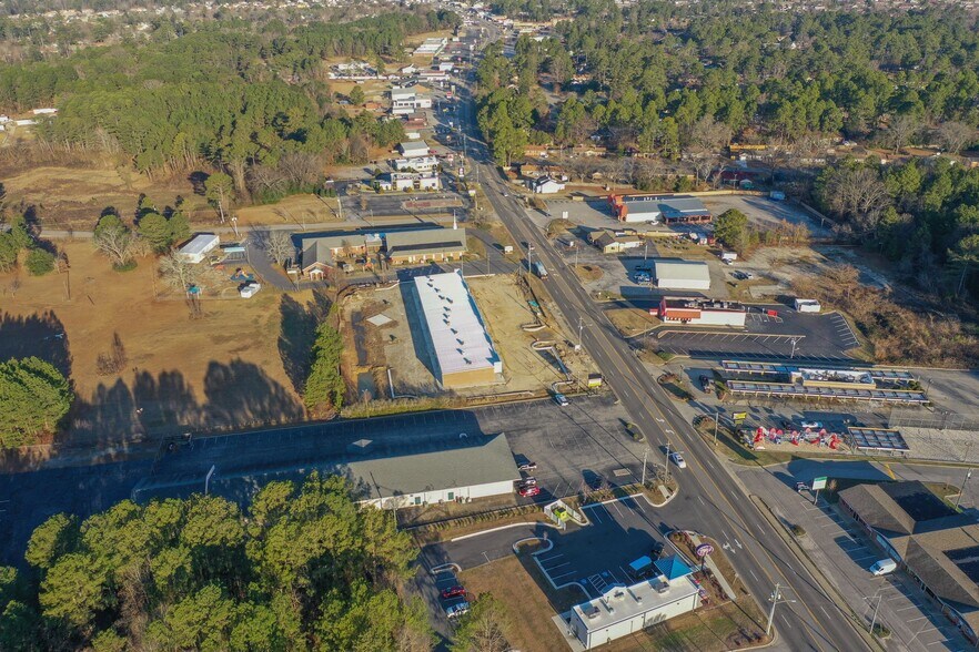 More Photos Of 5845 Yadkin Rd, Fayetteville General Retail For Lease