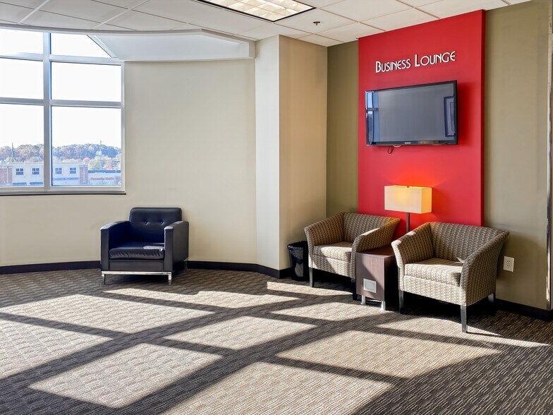 More Photos Of 603-690 Saint George Square Ct, Winston-Salem Coworking Space