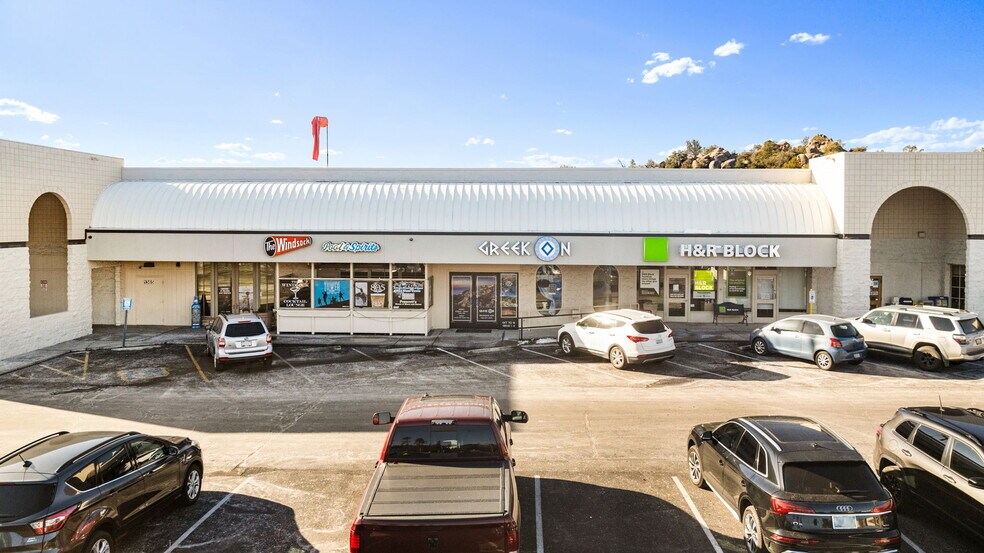 More Photos Of 1365-1385 Iron Springs Rd, Prescott Unknown For Lease