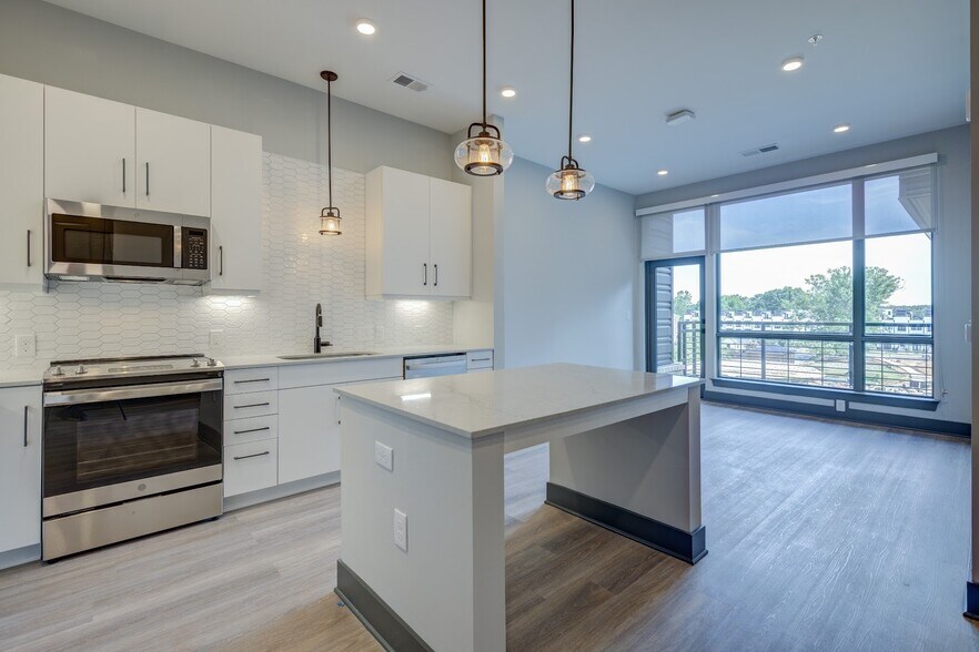 More Photos Of 352 S Walker St, Cary Apartments For Lease