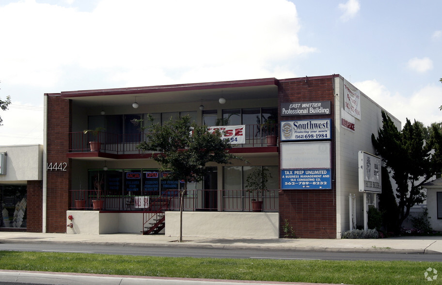 Primary Photo Of 14442 Whittier Blvd, Whittier Medical For Lease