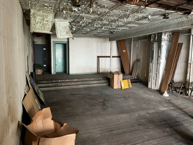 More Photos Of 6-8 N Broadway, Yonkers General Retail For Sale