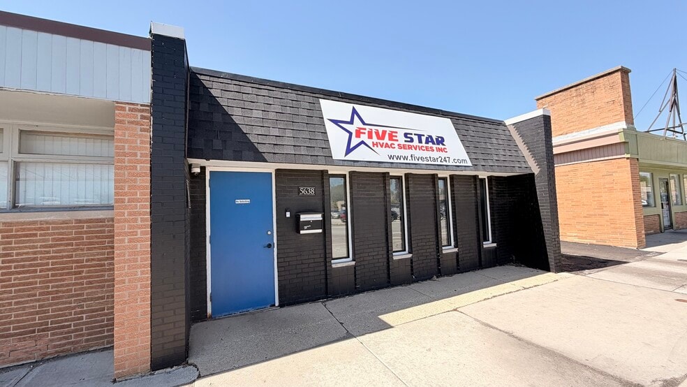 Primary Photo Of 5638 N Elston Ave, Chicago Office For Sale