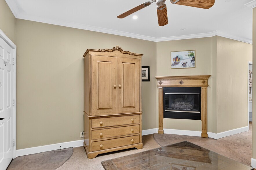 More Photos Of 95 S Ocean Ave, Cayucos Hospitality For Sale