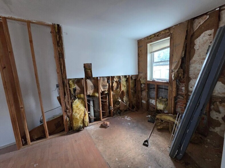 More Photos Of 701-703 W Girard Ave, Philadelphia Apartments For Sale