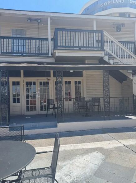 More Photos Of 2708 Hullen St, Metairie Restaurant For Sale