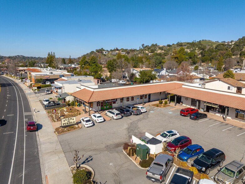 More Photos Of 7425 El Camino Real, Atascadero Storefront Retail Office For Sale