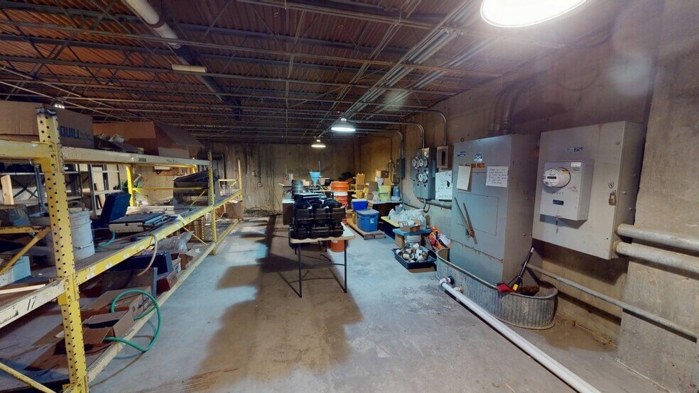 More Photos Of 1235 E Davis, Arlington Heights Office For Lease