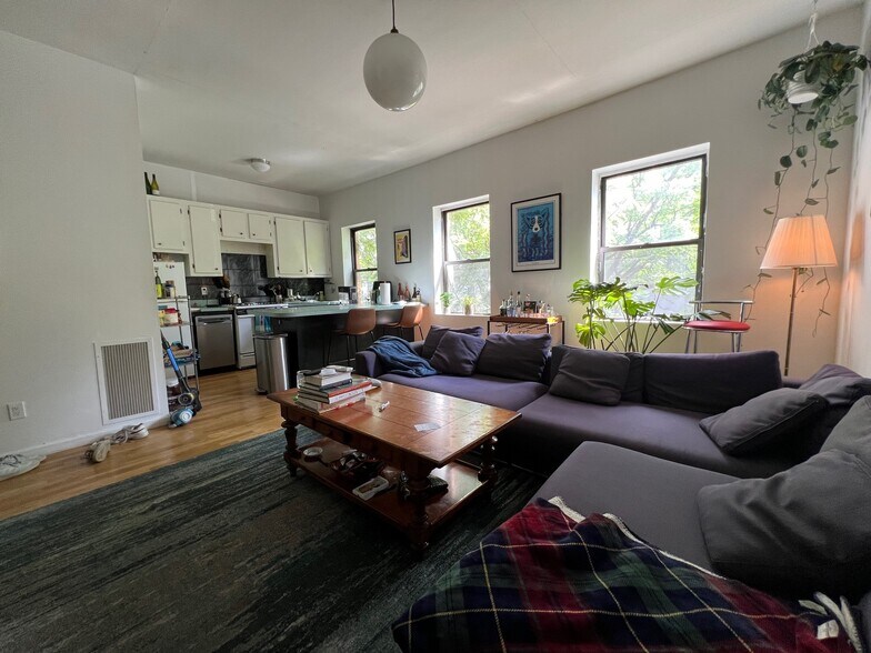 More Photos Of 347 Grand St, Brooklyn Storefront Retail Residential For Sale