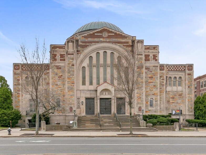 More Photos Of 1177-1187 Beacon St, Brookline Religious Facility For Lease