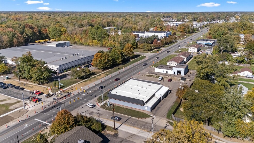 More Photos Of 6397 Middlebelt Rd, Romulus Freestanding For Sale