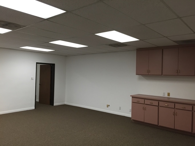 More Photos Of 1907 Border Ave, Torrance Office For Lease