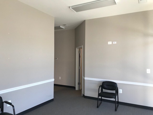More Photos Of 4520 Plank Rd, Fredericksburg Medical For Lease