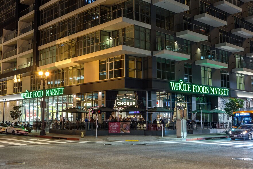 More Photos Of 750 S Grand Ave, Los Angeles Apartments For Lease