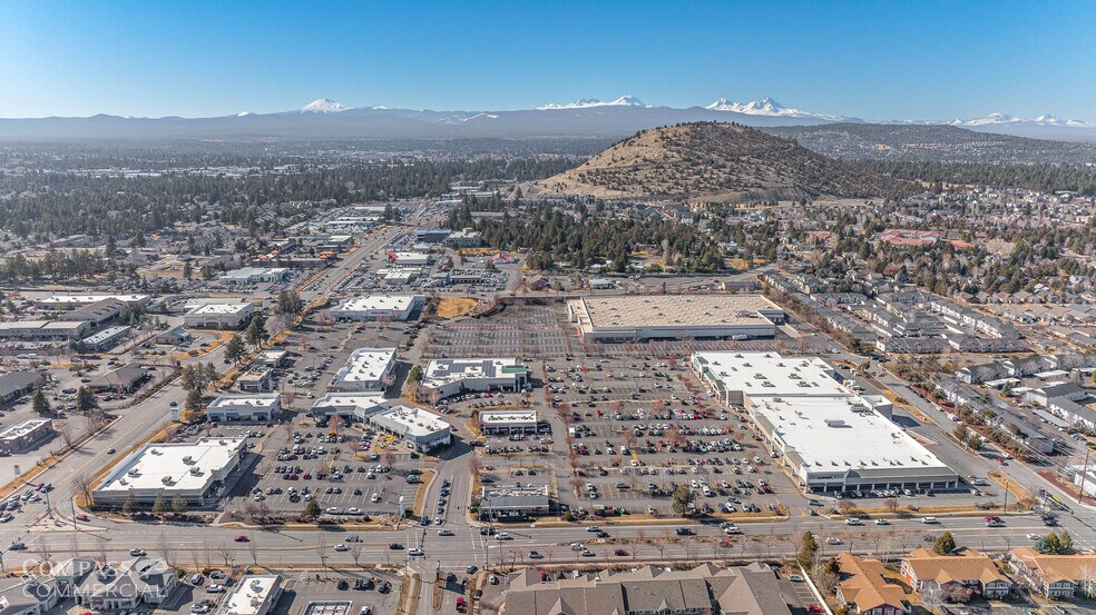 More Photos Of 2600-2650 NE Highway 20, Bend Unknown For Lease