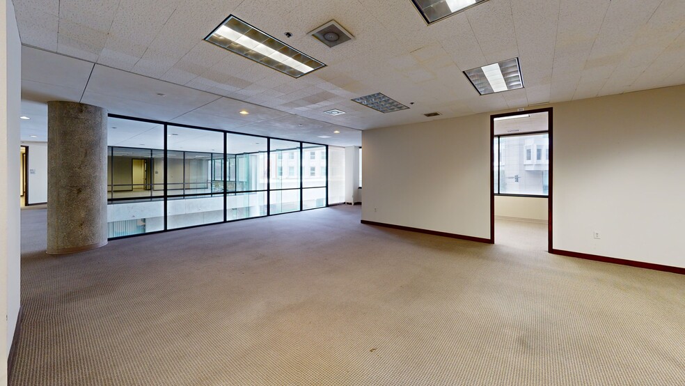 More Photos Of 105 W Capitol Ave, Little Rock Loft Creative Space For Sale