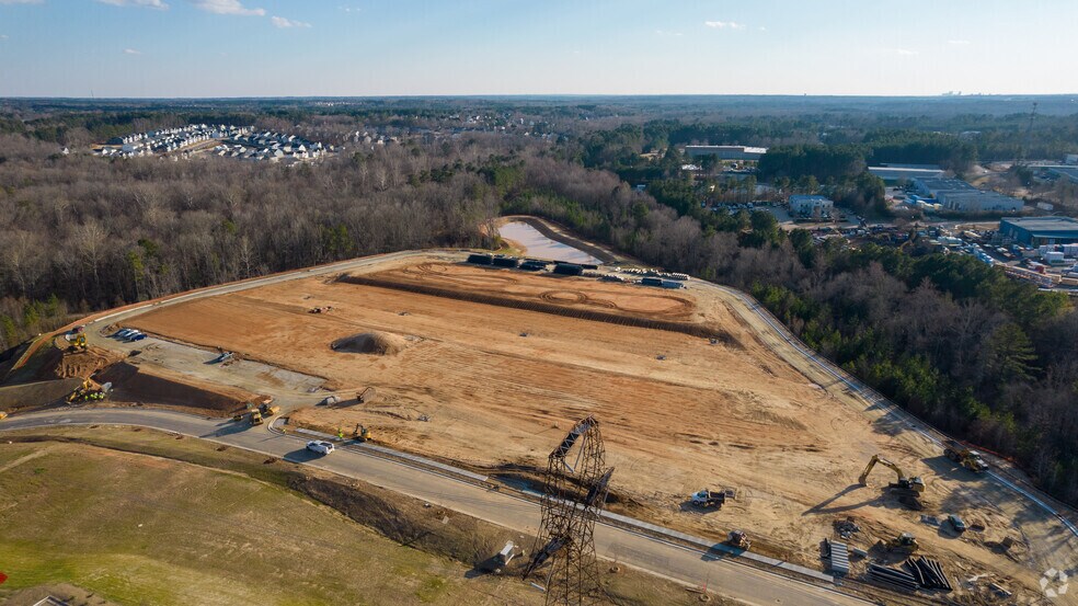 More Photos Of 741 Merritt Capital Dr, Wake Forest Industrial For Lease