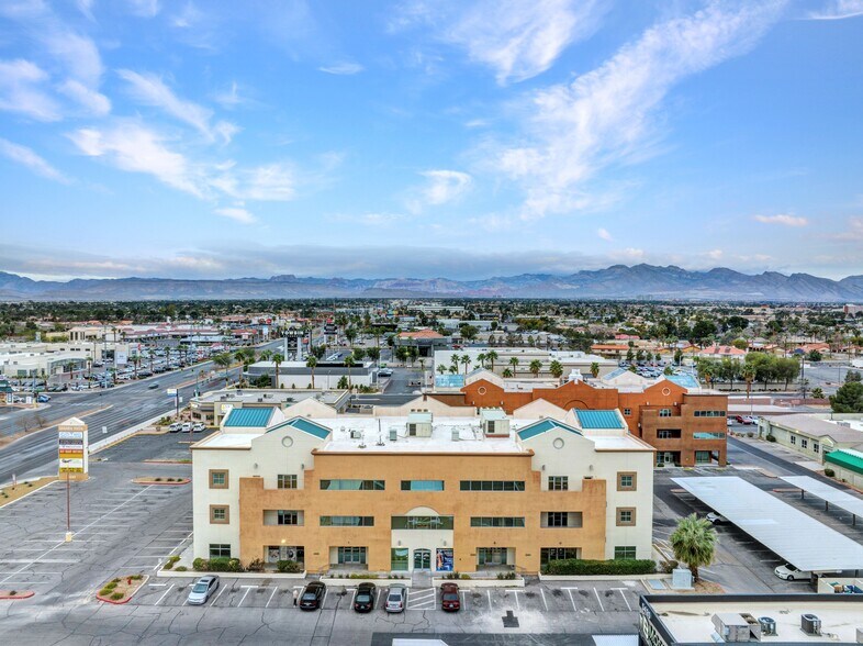 Primary Photo Of 5440 W Sahara Ave, Las Vegas Medical For Lease